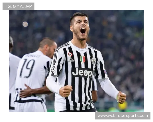 皇马右翼回防训练：球员在训练中多次练习回追并快速发起