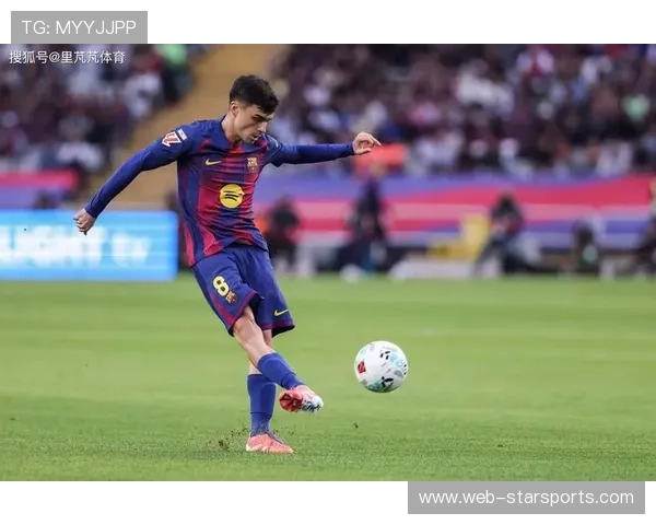 巴萨中场传控完美，比赛节奏尽在掌控，巴萨中场球员