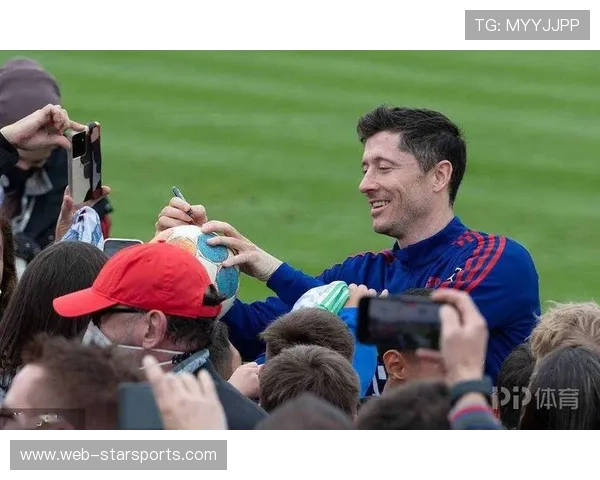 泰拉对媒体说:勒沃库森已找回自信,必须展现实力,泰拉勒斯 泰拉对媒体说:勒沃库森已找回自信,必须展现实力,泰拉勒斯